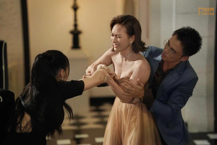 Hình ảnh phim Chiếm đoạt, bộ phim Việt đang được chú ý tại rạp - Ảnh: ĐPCC
